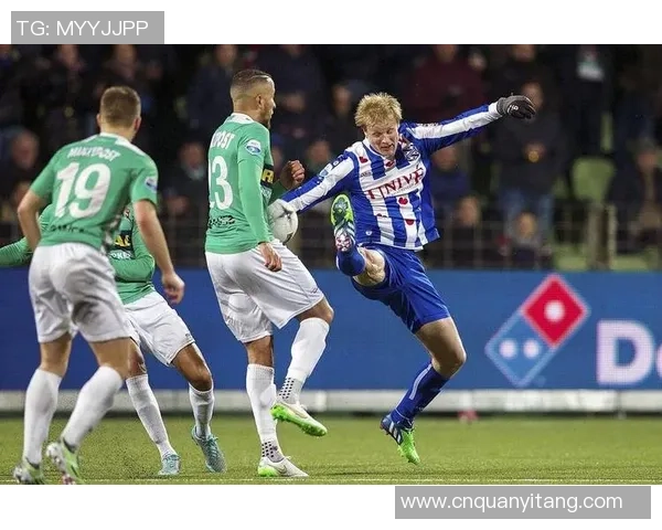 多德勒支迎战埃因青年队争夺联赛关键三分的精彩对决