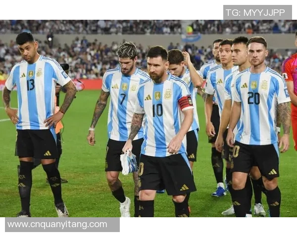 图库曼体育会迎战罗沙里奥中央争夺阿根廷联赛关键三分之战